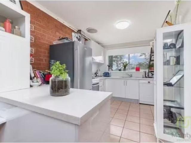 House for rent in Weetangera, Australian Capital Territory