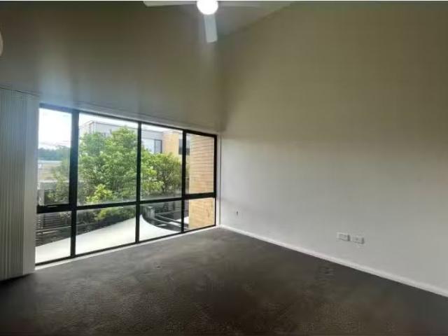 Condo for rent in Sydney, New South Wales