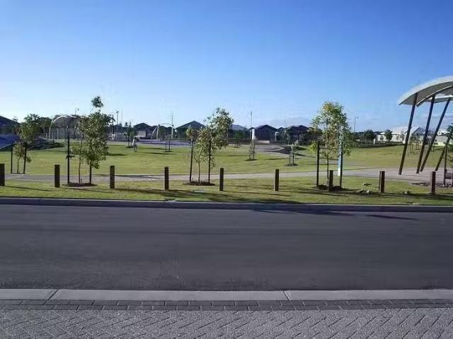 House for rent in Golden Bay, Western Australia