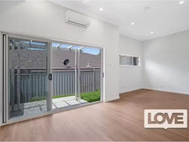 Condo for rent in Ambergate, New South Wales