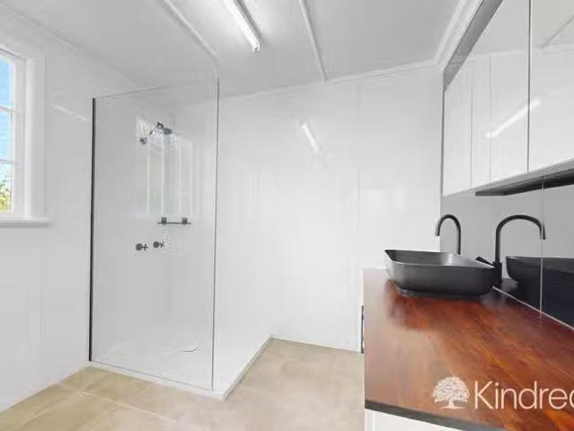 Apartment for rent in Toombul, Queensland