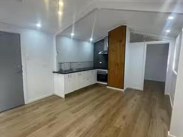 House for rent in Brisbane Grove, New South Wales