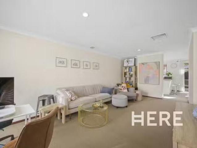 House for rent in Applecross, Western Australia