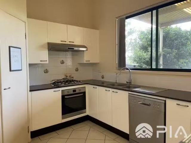 Condo for rent in Sydney, New South Wales