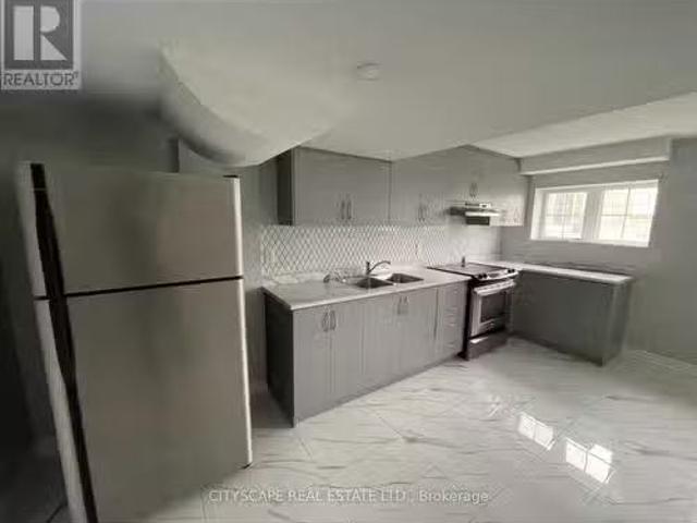 House for rent in Georgina, Ontario