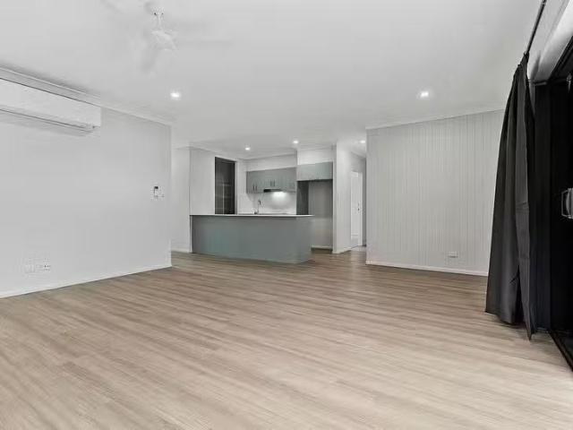 Apartment for rent in Edmonton, Queensland