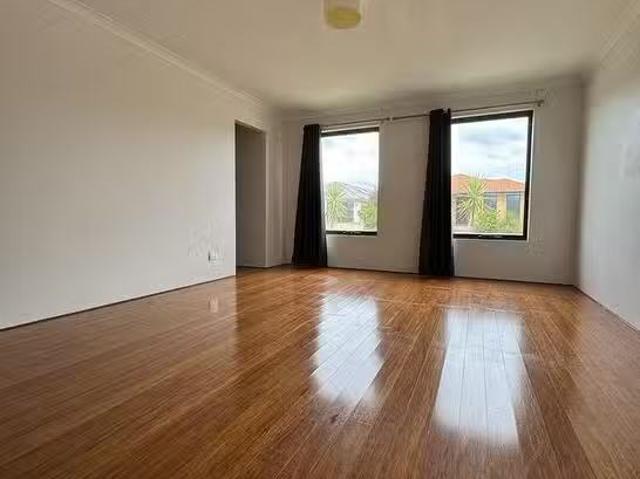 House for rent in Piara Waters, Western Australia
