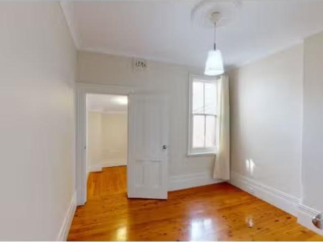 Condo for rent in Enmore, New South Wales