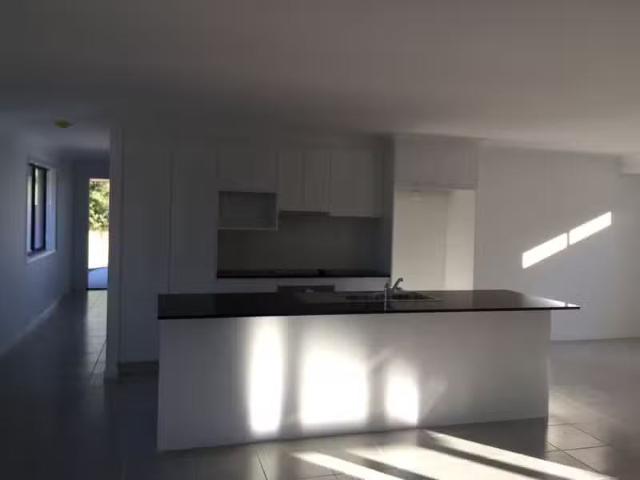 House for rent in Southside, Queensland
