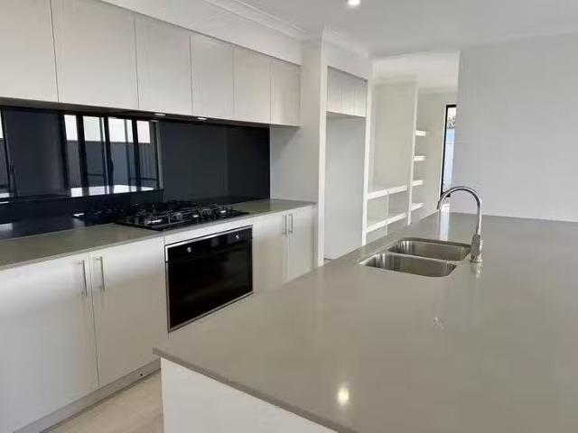 House for rent in Geographe, Western Australia