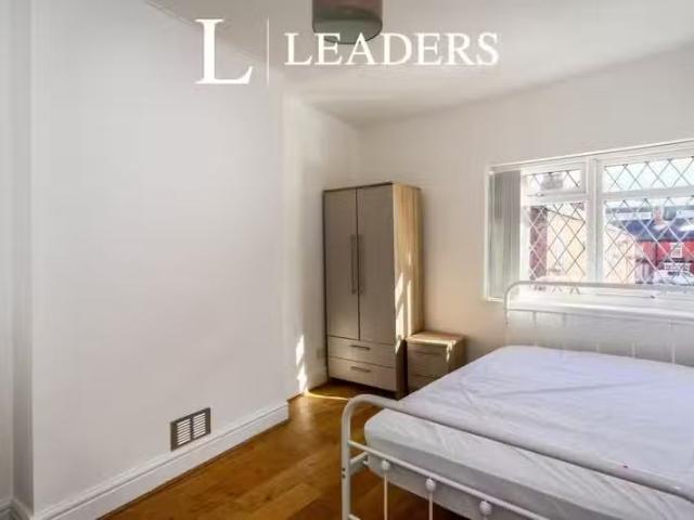 House for rent in Broken Cross, Macclesfield