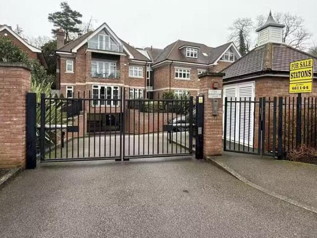 House for rent in Fretherne, Hertfordshire