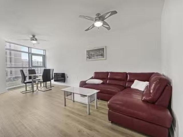 Apartment for rent in Falcon Lodge, Wales