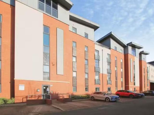 Apartment for rent in Newtown, Two Mills