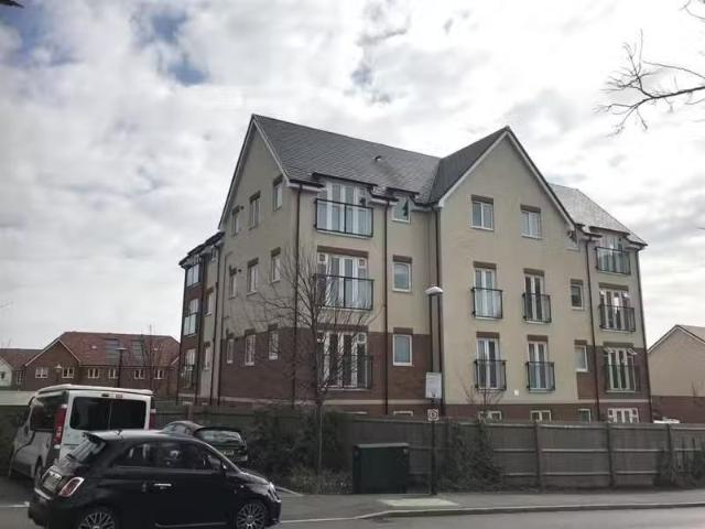 Apartment for rent in Roehampton, Greater London