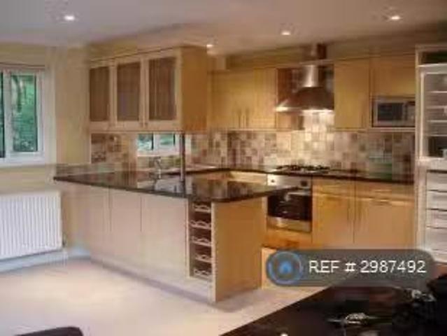 House for rent in Huddersfield, West Yorkshire