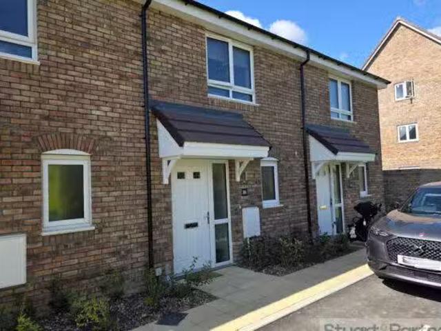 House for rent in Perryfields, West Sussex