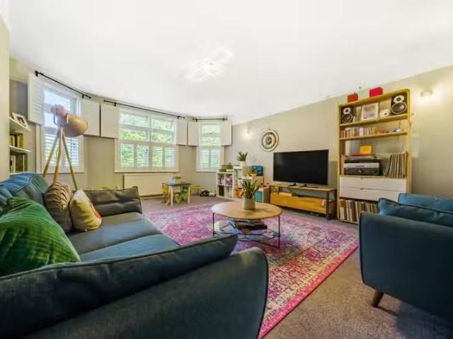 House for rent in Fole, Surrey