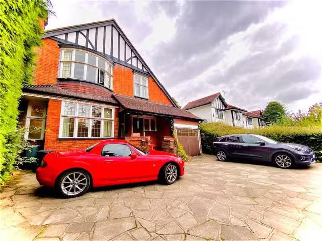 House for rent in London Borough of Croydon, Purley
