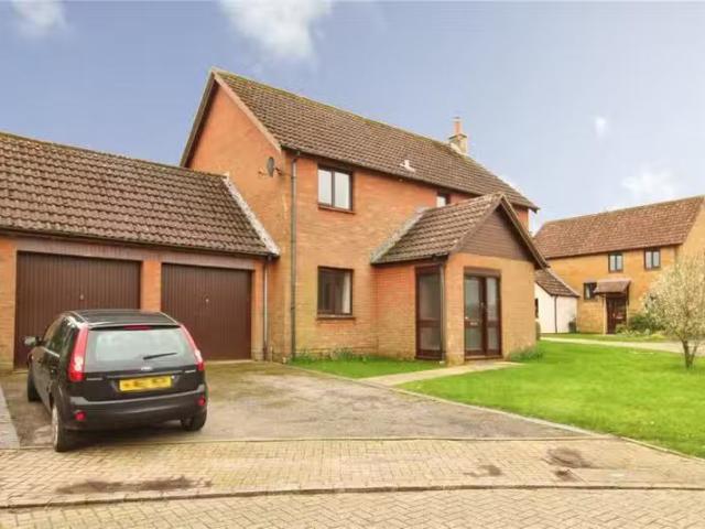 House for rent in Fordington