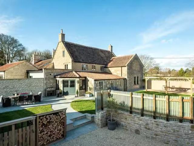 House for rent in Wiltshire