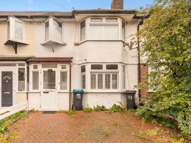 House for rent in London Borough of Merton, Mitcham