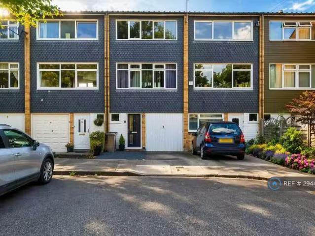 House for rent in Foots Cray, Greater London