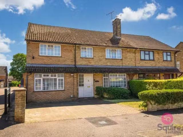 House for rent in Pouchen End, Hertfordshire