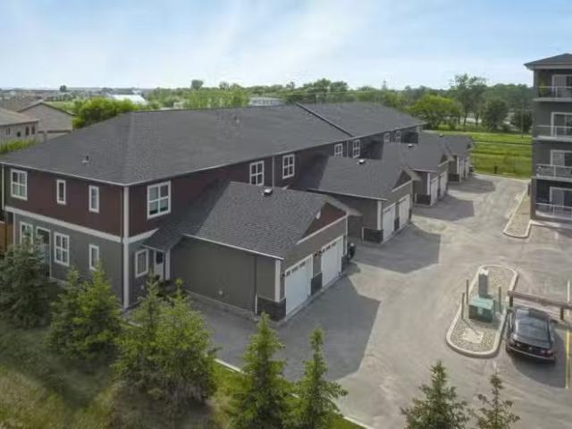 Condo for rent in East St. Paul, Manitoba