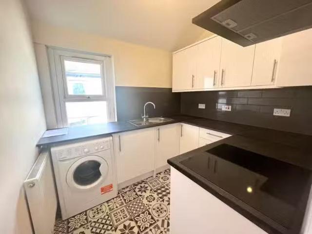 Apartment for rent in Falcon Lodge, Wales