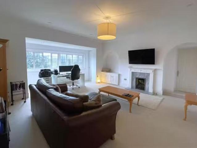 Apartment for rent in Goddington, Greater London