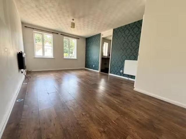 Apartment for rent in Firthcliffe, Millbridge