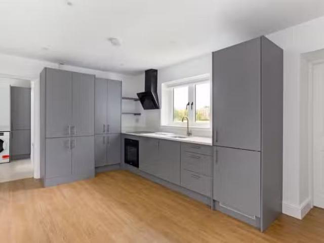 Apartment for rent in Five Acres, Hertfordshire