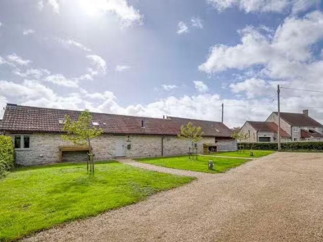 House for rent in Winchcombe, Pamington