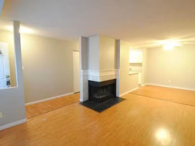 Condo for rent in Wedgewood, Alberta