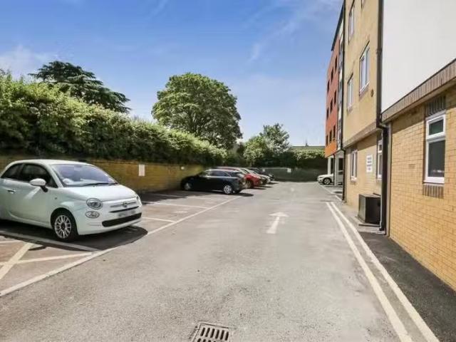 House for rent in Wrenthorpe, West Yorkshire