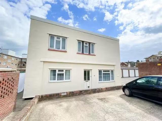 House for rent in Lee-on-the-Solent, Middlecroft