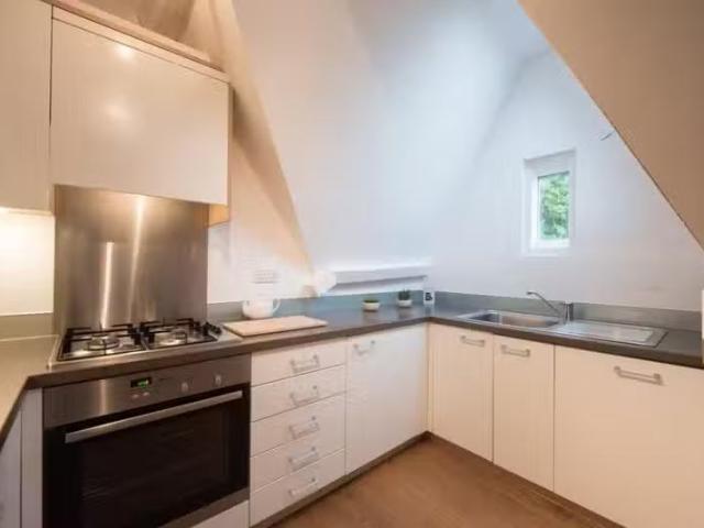 House for rent in The Galleries, Navestock Side