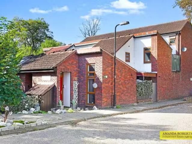House for rent in Chingford, Greater London