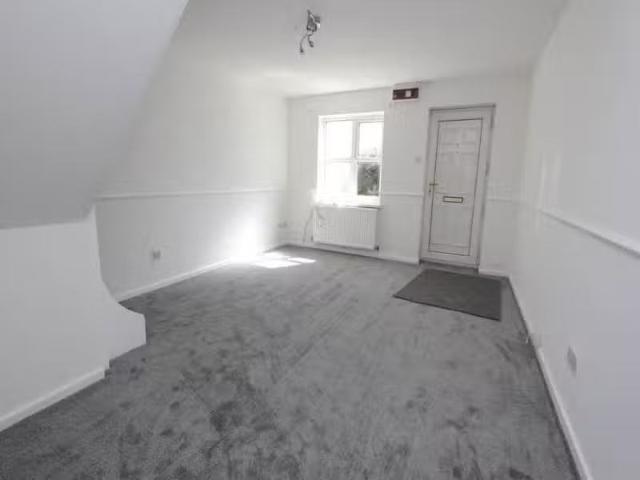 House for rent in Cynwyl Gaeo, Wales