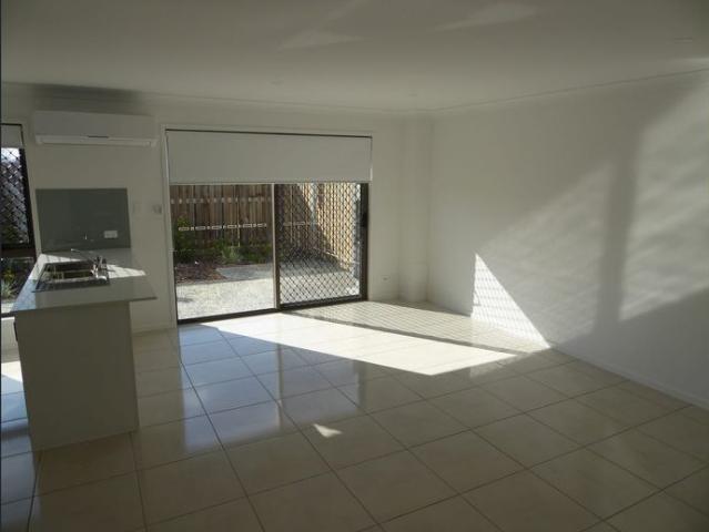 Townhouse for rent in Toombul, Queensland