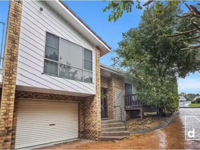 Condo for rent in Wollongong West, New South Wales