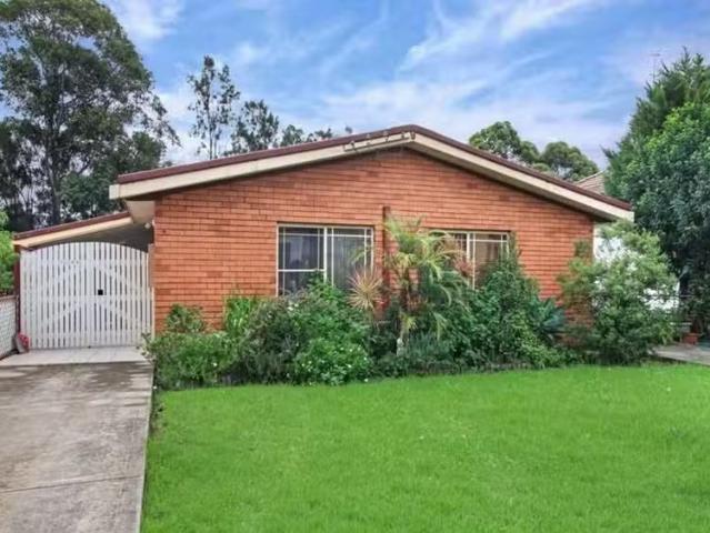 House for rent in Wollongong West, New South Wales