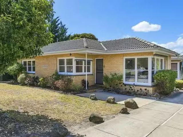 House for rent in Bentleigh, Melbourne