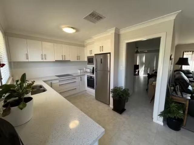 Apartment for rent in Piallamore, New South Wales