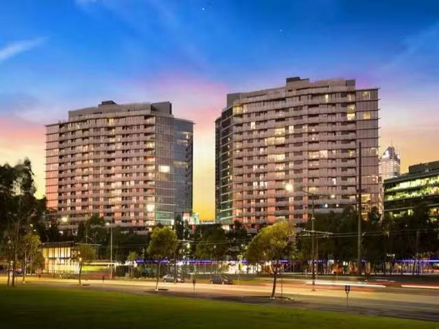 House for rent in Batman's Hill, Melbourne