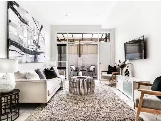 House for rent in Strawberry Hills, Sydney