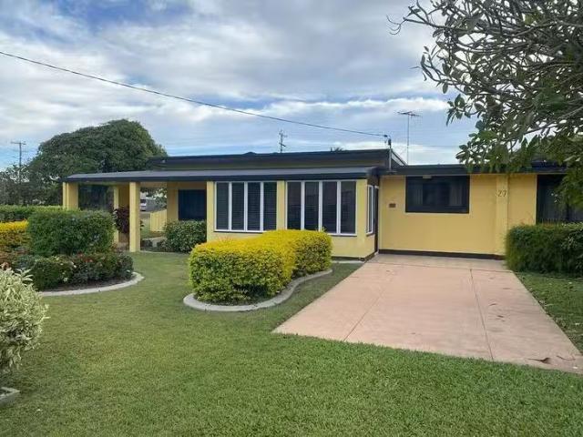 House for rent in Sarina Beach, Queensland