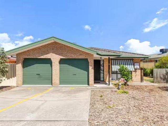 House for rent in Dunlop, Australian Capital Territory