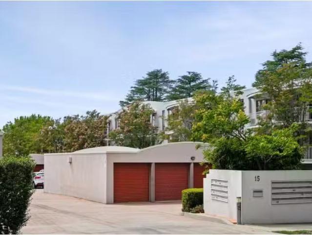 Apartment for rent in Kingston Foreshore, South Canberra